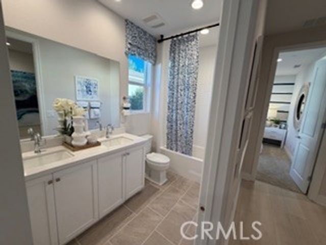 395 Knotgrass Street, Hemet, CA 92543