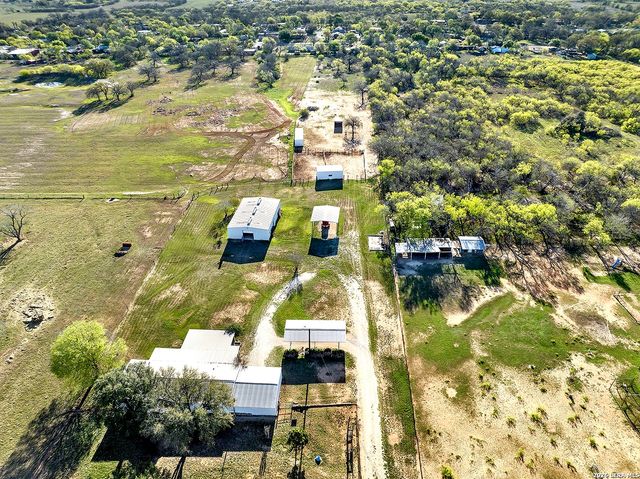 4680 Mount Olive Rd, Adkins, TX 78101