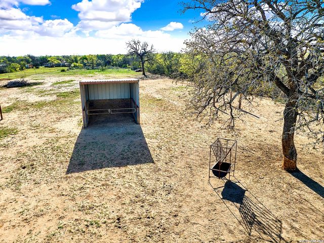 4680 Mount Olive Rd, Adkins, TX 78101