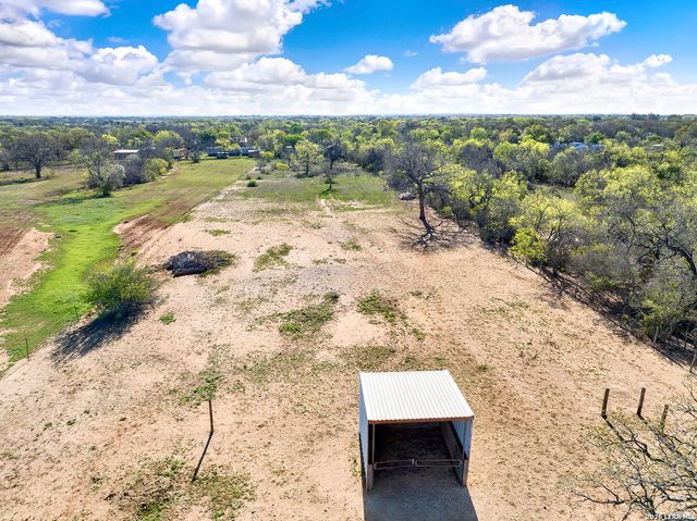 4680 Mount Olive Rd, Adkins, TX 78101