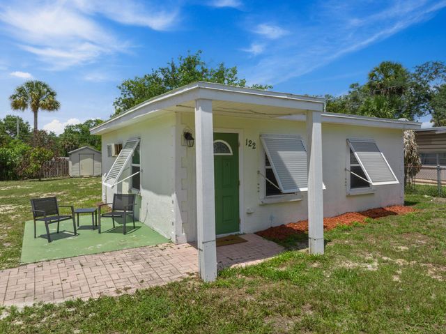 122 Julian Drive, Fort Pierce, FL 34946
