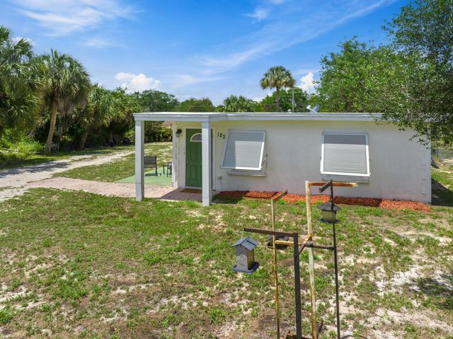 122 Julian Drive, Fort Pierce, FL 34946