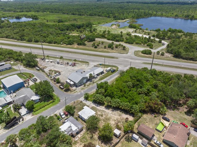 122 Julian Drive, Fort Pierce, FL 34946