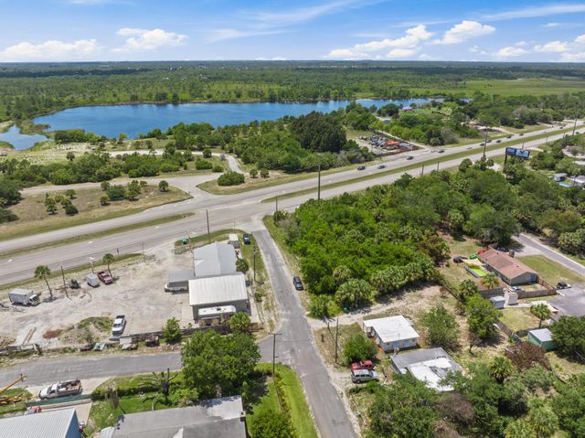 122 Julian Drive, Fort Pierce, FL 34946