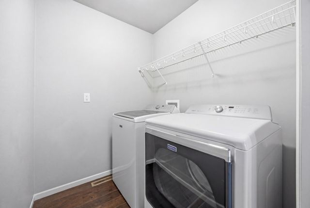 219 6th Street E, Horace, ND 58047