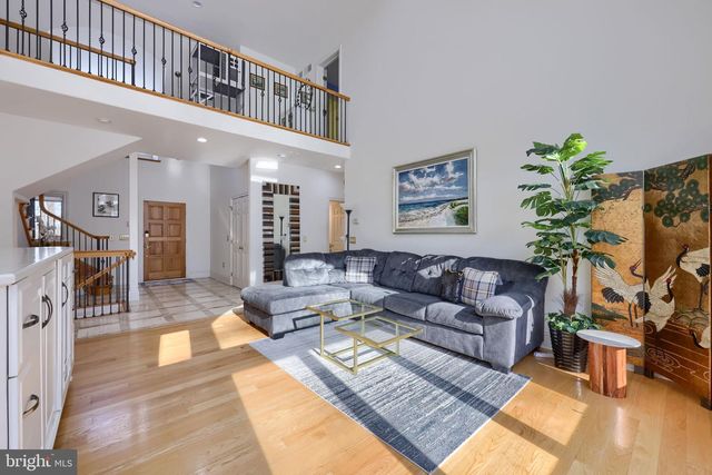 2492 SHAUB RD, Lancaster, PA 17601