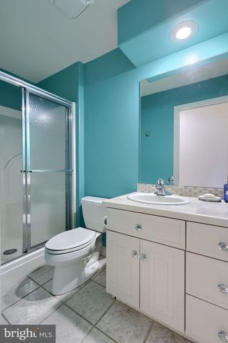 2492 SHAUB RD, Lancaster, PA 17601