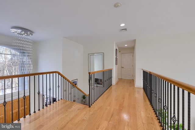 2492 SHAUB RD, Lancaster, PA 17601