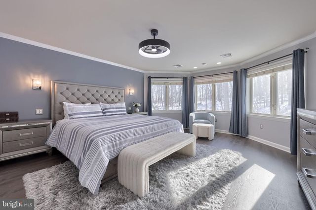 2492 SHAUB RD, Lancaster, PA 17601