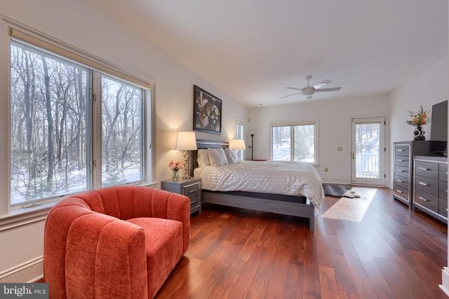 2492 SHAUB RD, Lancaster, PA 17601