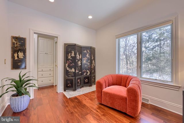 2492 SHAUB RD, Lancaster, PA 17601