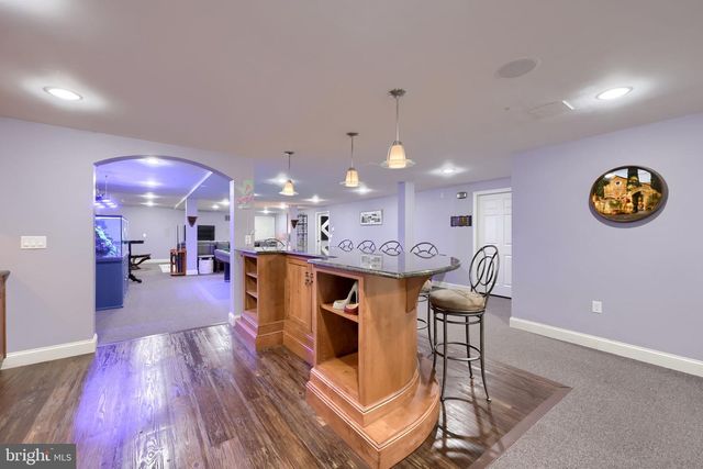 2492 SHAUB RD, Lancaster, PA 17601