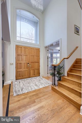 2492 SHAUB RD, Lancaster, PA 17601