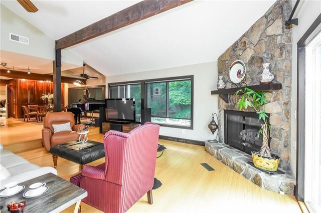 3985 Loch Highland NE Pass, Roswell, GA 30075