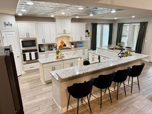 14021 Massima, San Antonio, TX 78253