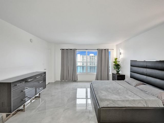 3500 Galt Ocean Drive 1109, Fort Lauderdale, FL 33308
