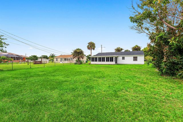 2937 SE Ironton Avenue, Port St. Lucie, FL 34952