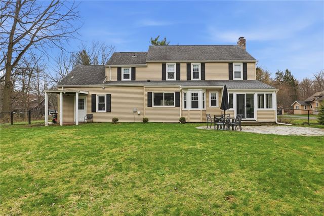 146 East Brook Road, Pittsford, NY 14534