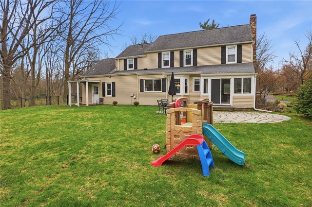 146 East Brook Road, Pittsford, NY 14534