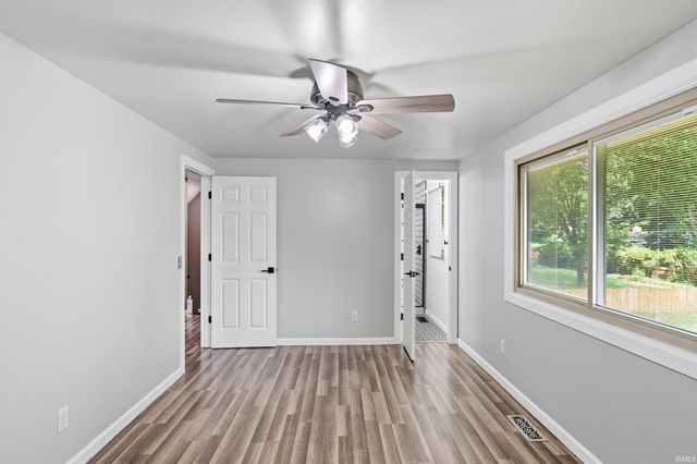 6925 LAKE CREST Court, Fort Wayne, IN 46815