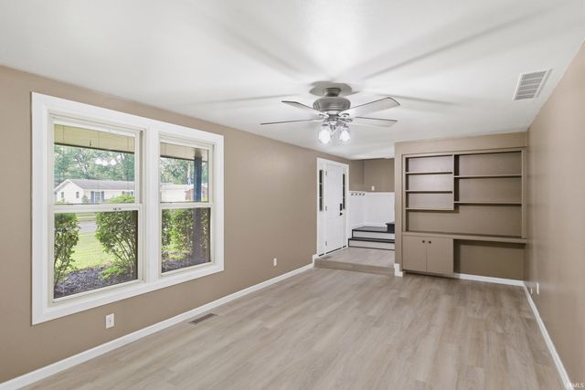 6925 LAKE CREST Court, Fort Wayne, IN 46815
