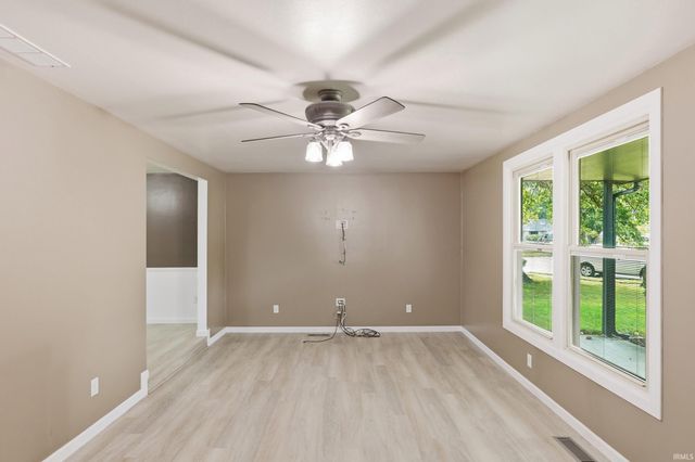 6925 LAKE CREST Court, Fort Wayne, IN 46815