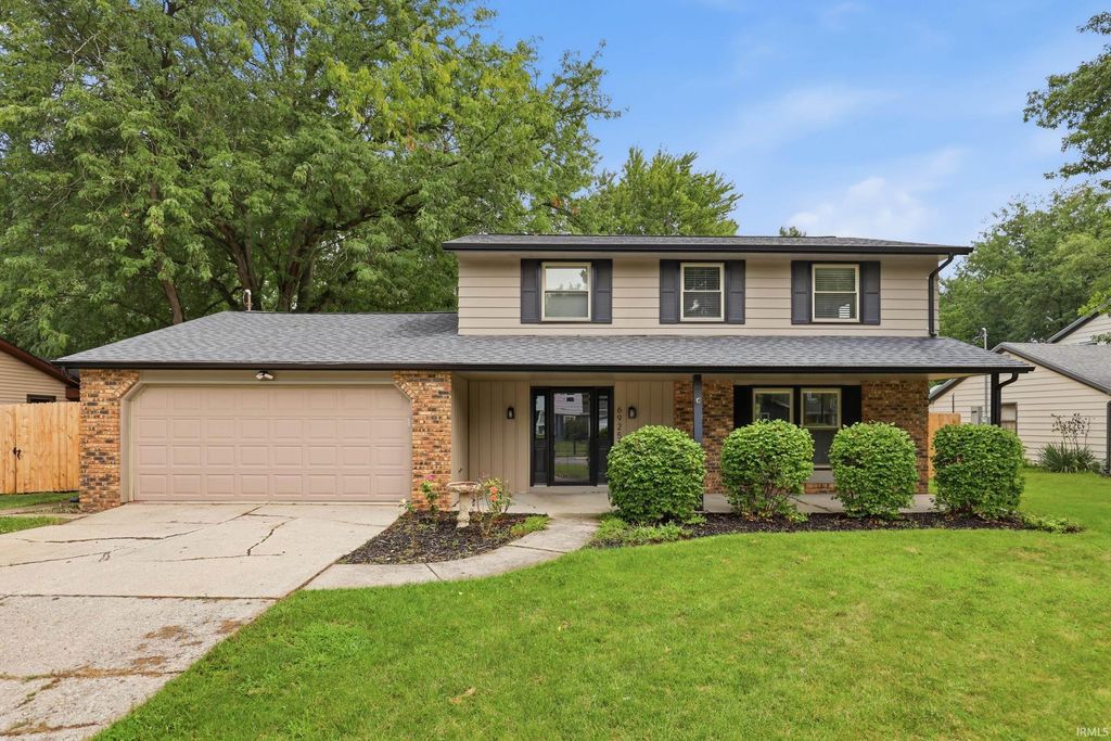 6925 LAKE CREST Court, Fort Wayne, IN 46815