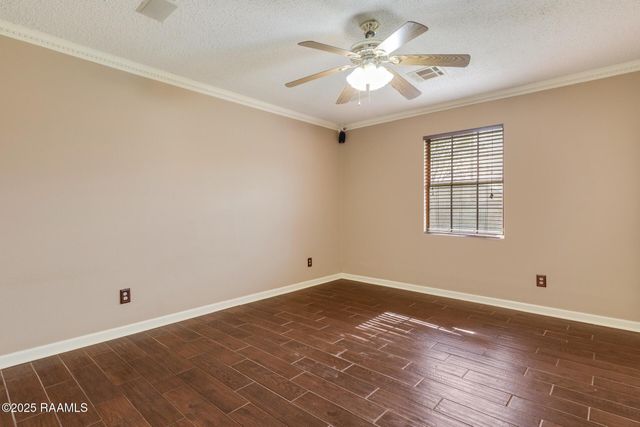 400 Cheyenne Circle, Scott, LA 70583