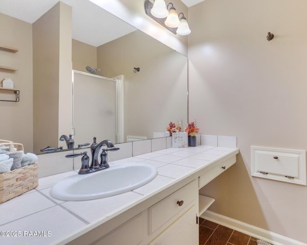 400 Cheyenne Circle, Scott, LA 70583