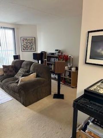 2601 Kenzie Terrace 512, Saint Anthony, MN 55418