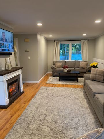 70 Woodbine Avenue, Concord, NH 03303