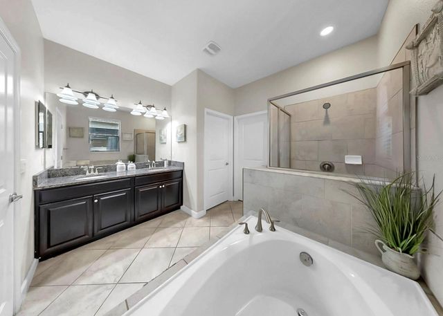 12203 BALLENTRAE FOREST DRIVE, Riverview, FL 33579