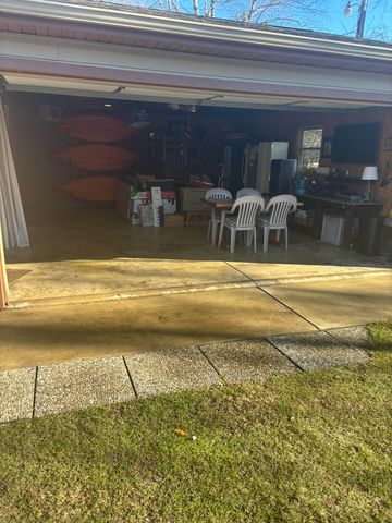 50389 E Lake Shore Drive, Silver Creek Twp, MI 49047