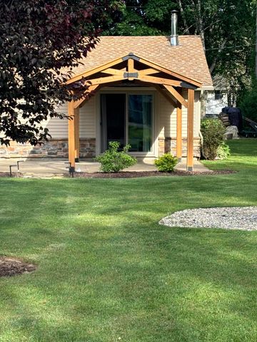 50389 E Lake Shore Drive, Silver Creek Twp, MI 49047