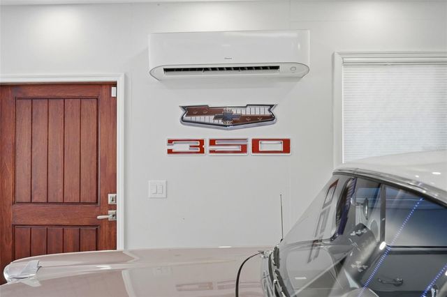 125 23RD AVENUE NE, St Petersburg, FL 33704