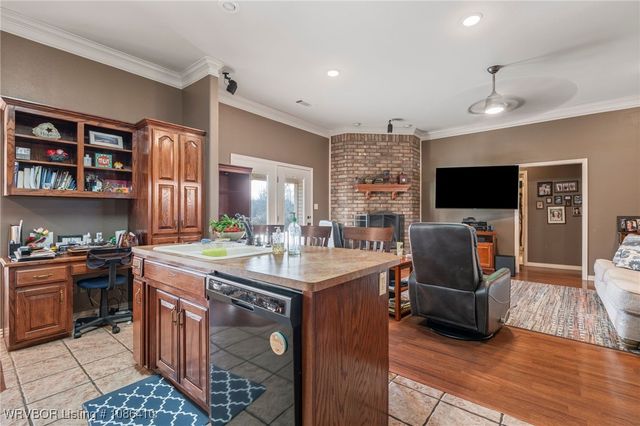 1002 N Ulmer Street, Greenwood, AR 72936