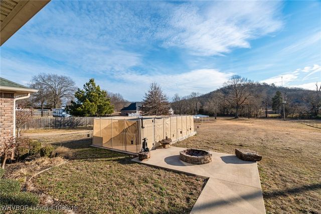 1002 N Ulmer Street, Greenwood, AR 72936