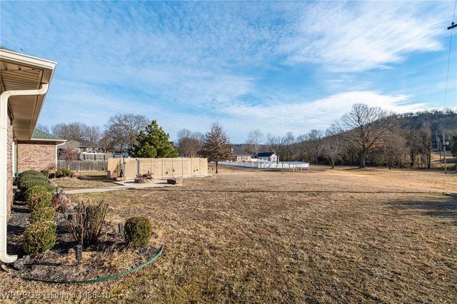 1002 N Ulmer Street, Greenwood, AR 72936