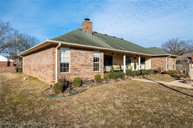 1002 N Ulmer Street, Greenwood, AR 72936