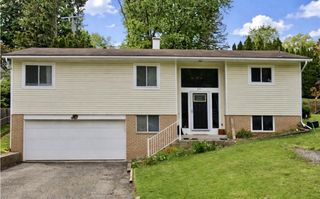 225 Valley Drive, Ypsilanti, MI 48197