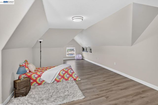 1328 E 25th St, Oakland, CA 94606