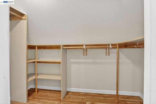 1328 E 25th St, Oakland, CA 94606