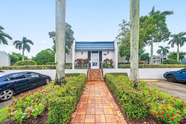 4381 Trevi Court 202, Lake Worth, FL 33467