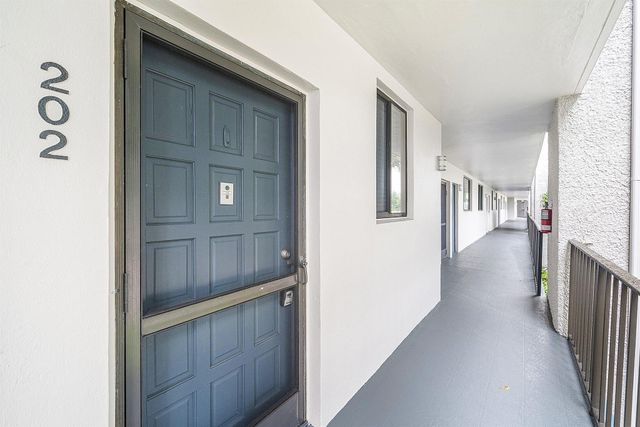 4381 Trevi Court 202, Lake Worth, FL 33467