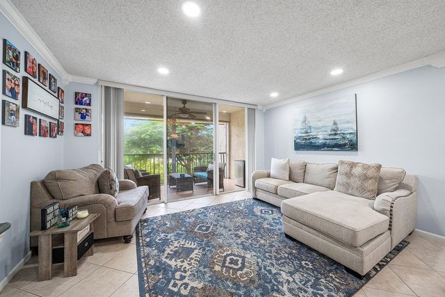 4381 Trevi Court 202, Lake Worth, FL 33467