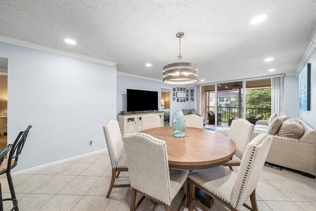 4381 Trevi Court 202, Lake Worth, FL 33467