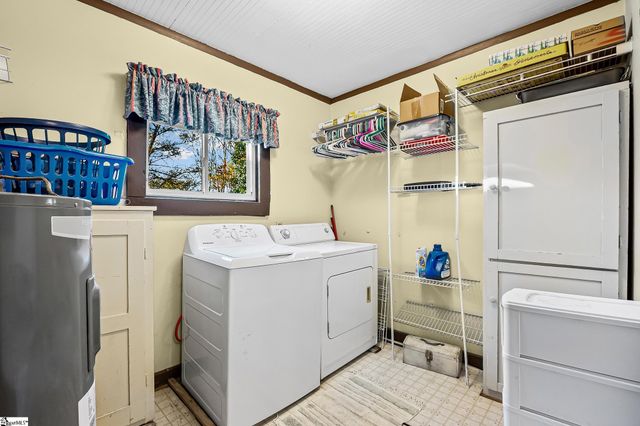 215 Virginia Avenue, Greenville, SC 29611