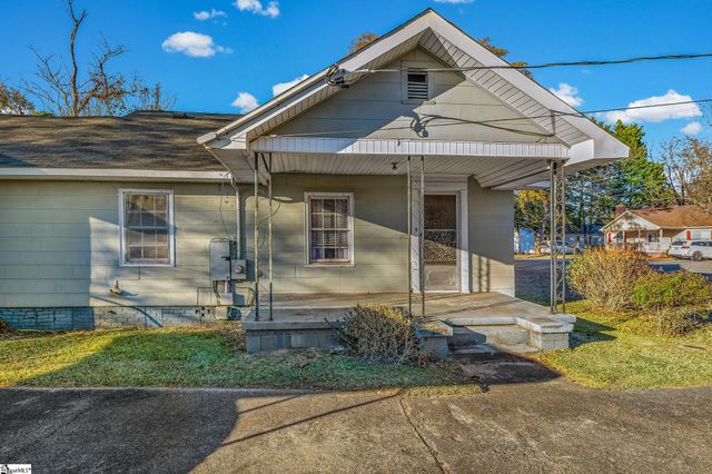 215 Virginia Avenue, Greenville, SC 29611