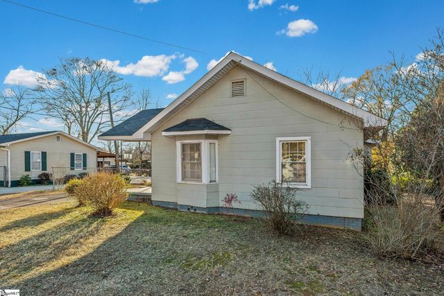 215 Virginia Avenue, Greenville, SC 29611