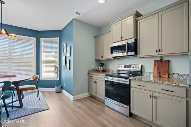 3105 S Rocklund Court, Wilmington, NC 28409